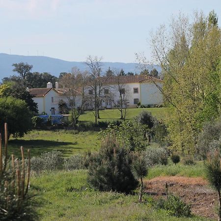 빌라 노바 드 포이아르스 Quinta Do Outeiro B&B 외부 사진