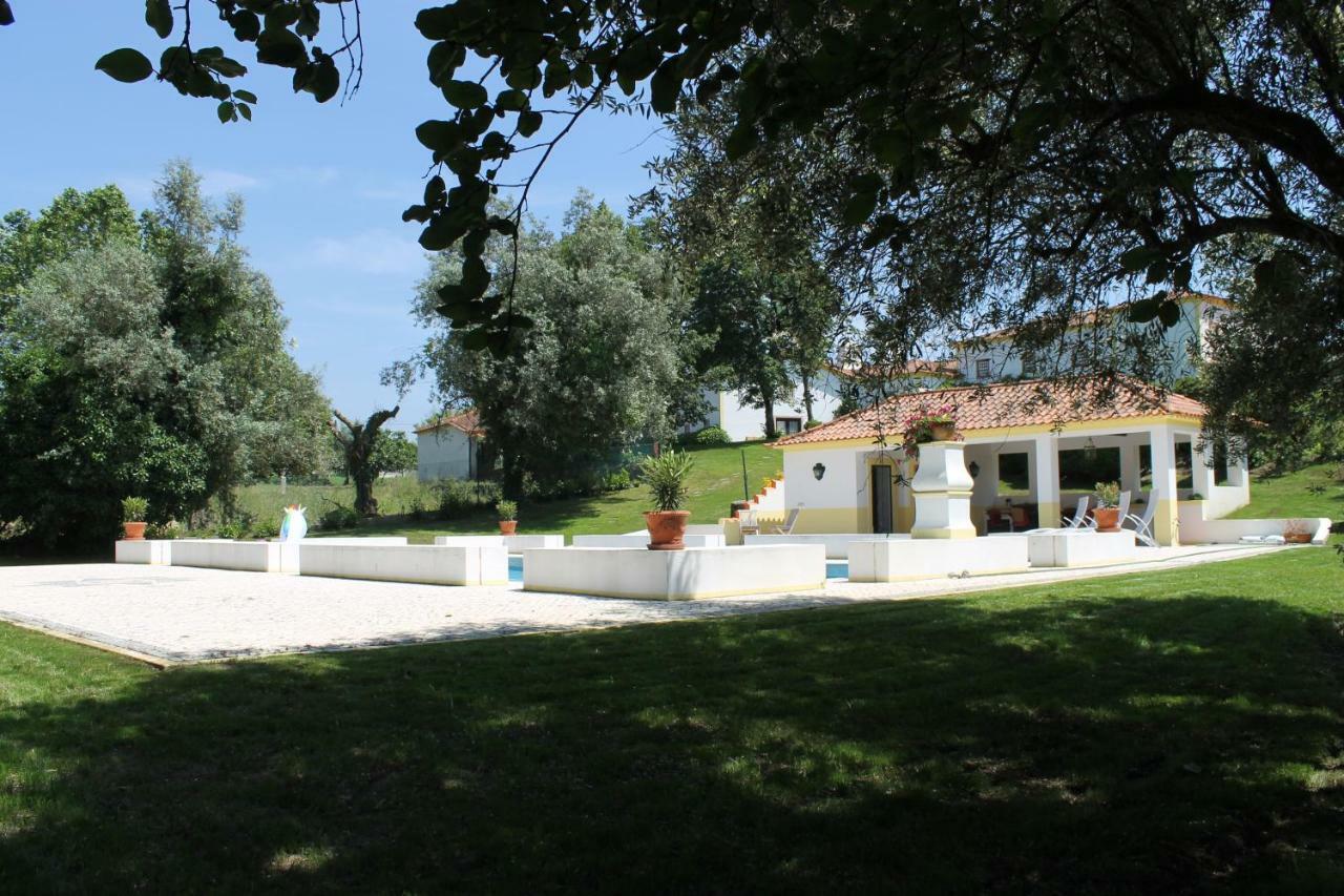 빌라 노바 드 포이아르스 Quinta Do Outeiro B&B 외부 사진