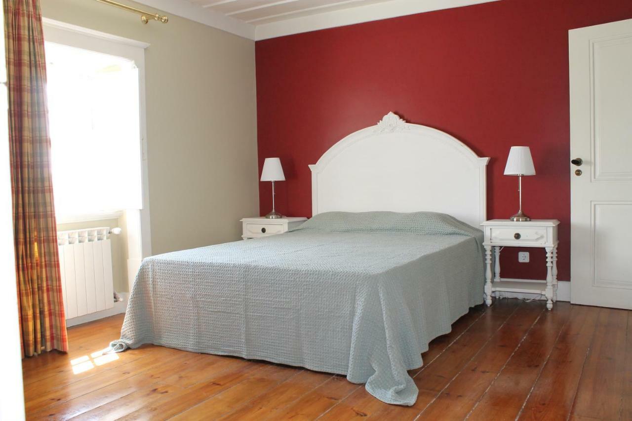 빌라 노바 드 포이아르스 Quinta Do Outeiro B&B 외부 사진