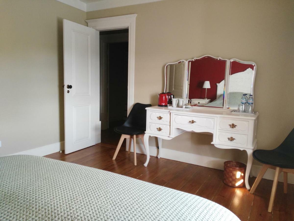 빌라 노바 드 포이아르스 Quinta Do Outeiro B&B 외부 사진