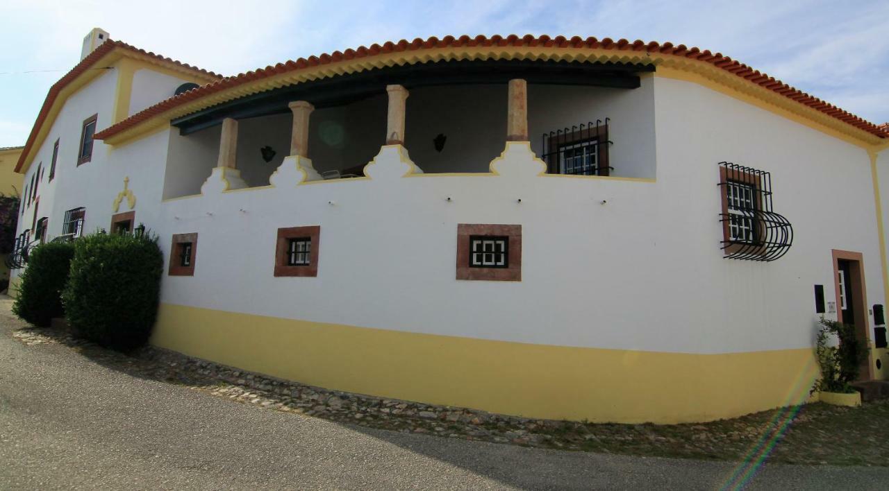빌라 노바 드 포이아르스 Quinta Do Outeiro B&B 외부 사진