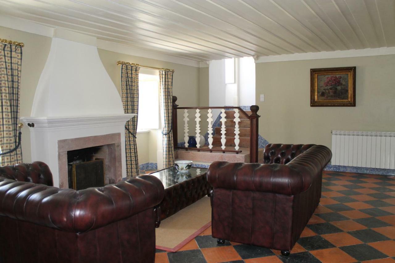 빌라 노바 드 포이아르스 Quinta Do Outeiro B&B 외부 사진